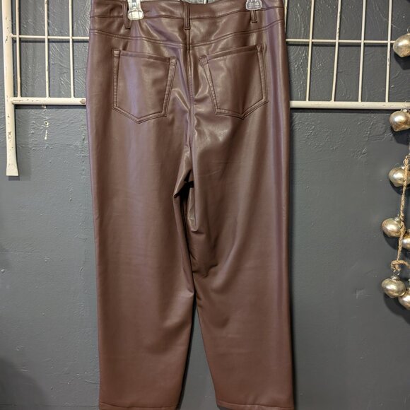 BNWT Addition Elle Brown Faux Leather Straight Leg Pants. Size 14 - Picture 4 of 5